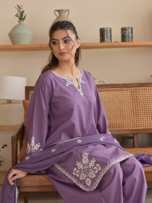 Pastel Purple Floral Motif & Border Embroidered Lawn Collection