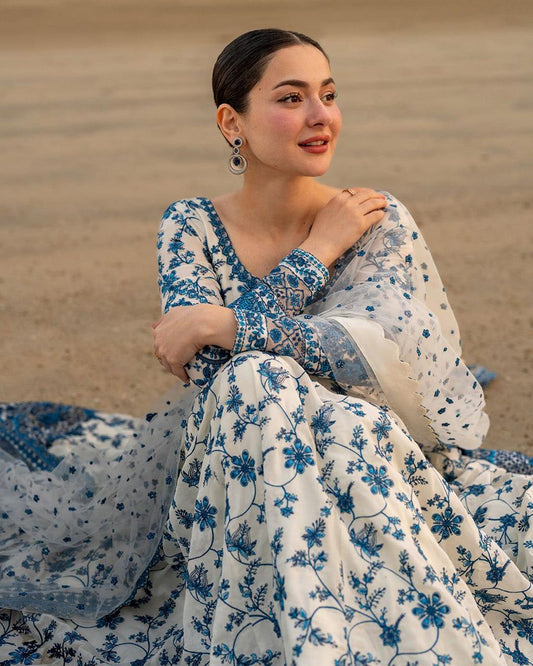 Viral 2026 Premium Lawn Heavy Embroidered 3PC Suit with Cutwork Net Dupatta